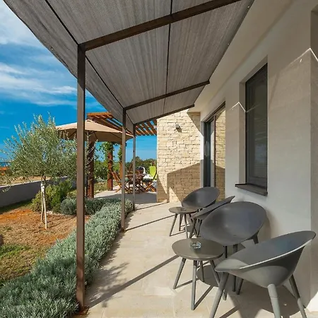 Rosa Dei Venti Tatil Evi Pula